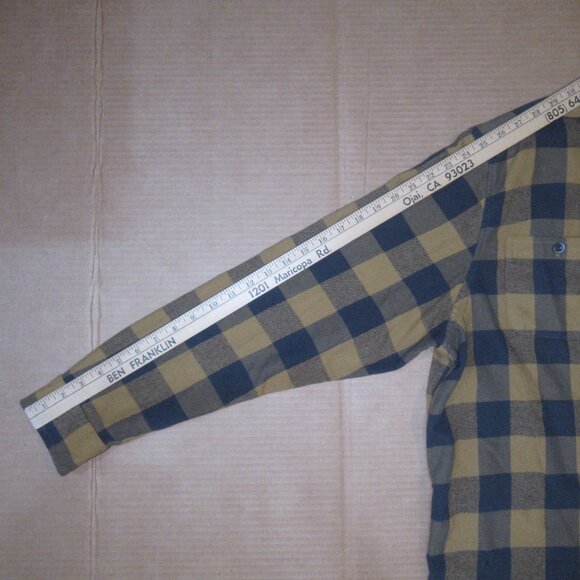 Tailor Vintage Men’s Flannel Shirt Sz XL – Luxe Performance Soft Cotton Blend - Picture 5 of 9